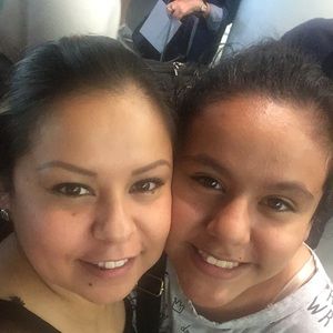 Meet your Posher, Raquel